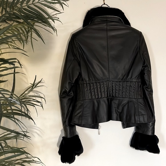SENSATIONAL LEATHER AND RABBIT FUR JACKET - Picture 2 of 12